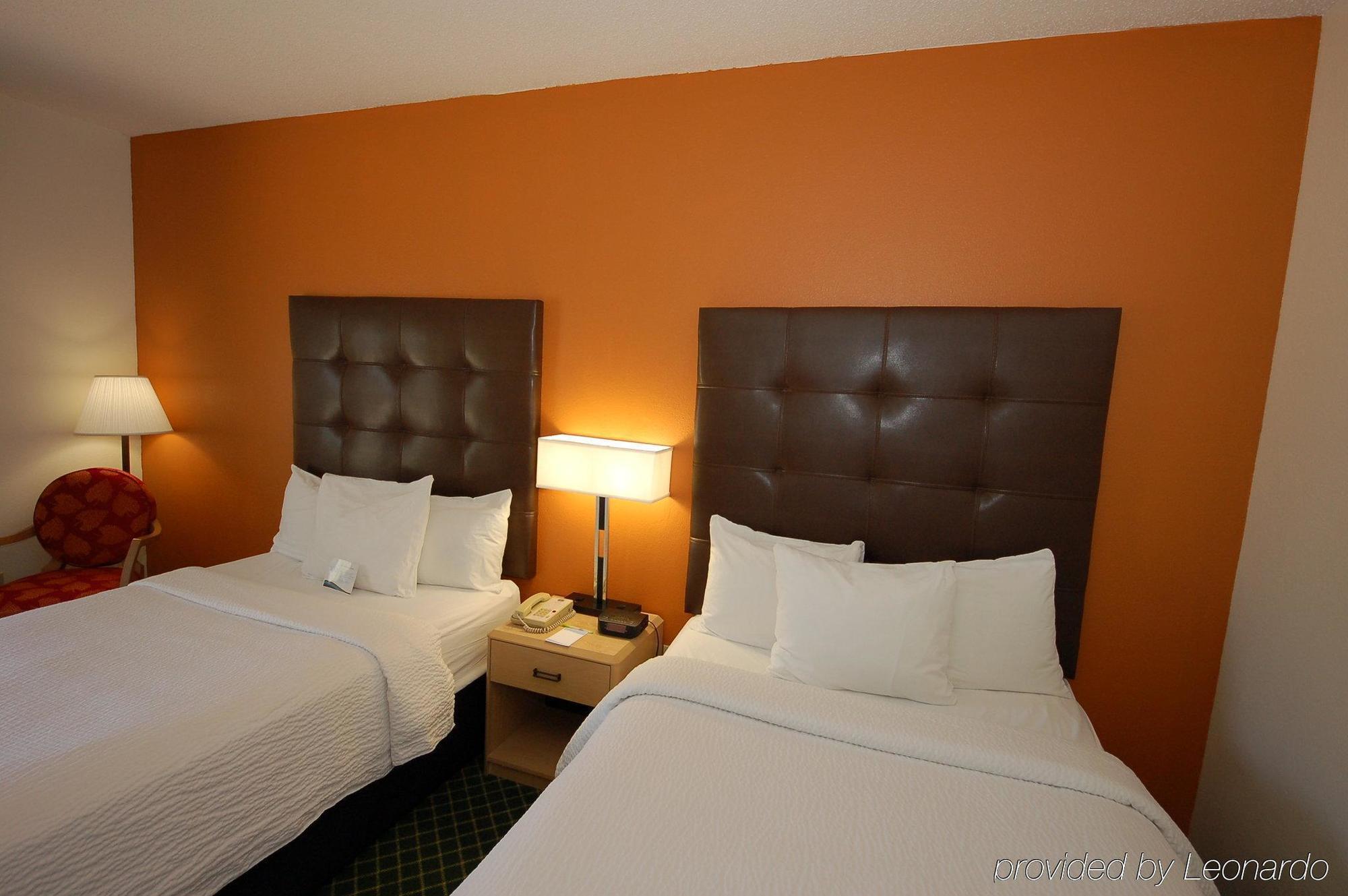 Comfort Inn & Suites North Dallas-Addison Zimmer foto